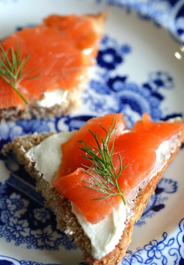 Cured Salmon with Vodka, Dill & Spices